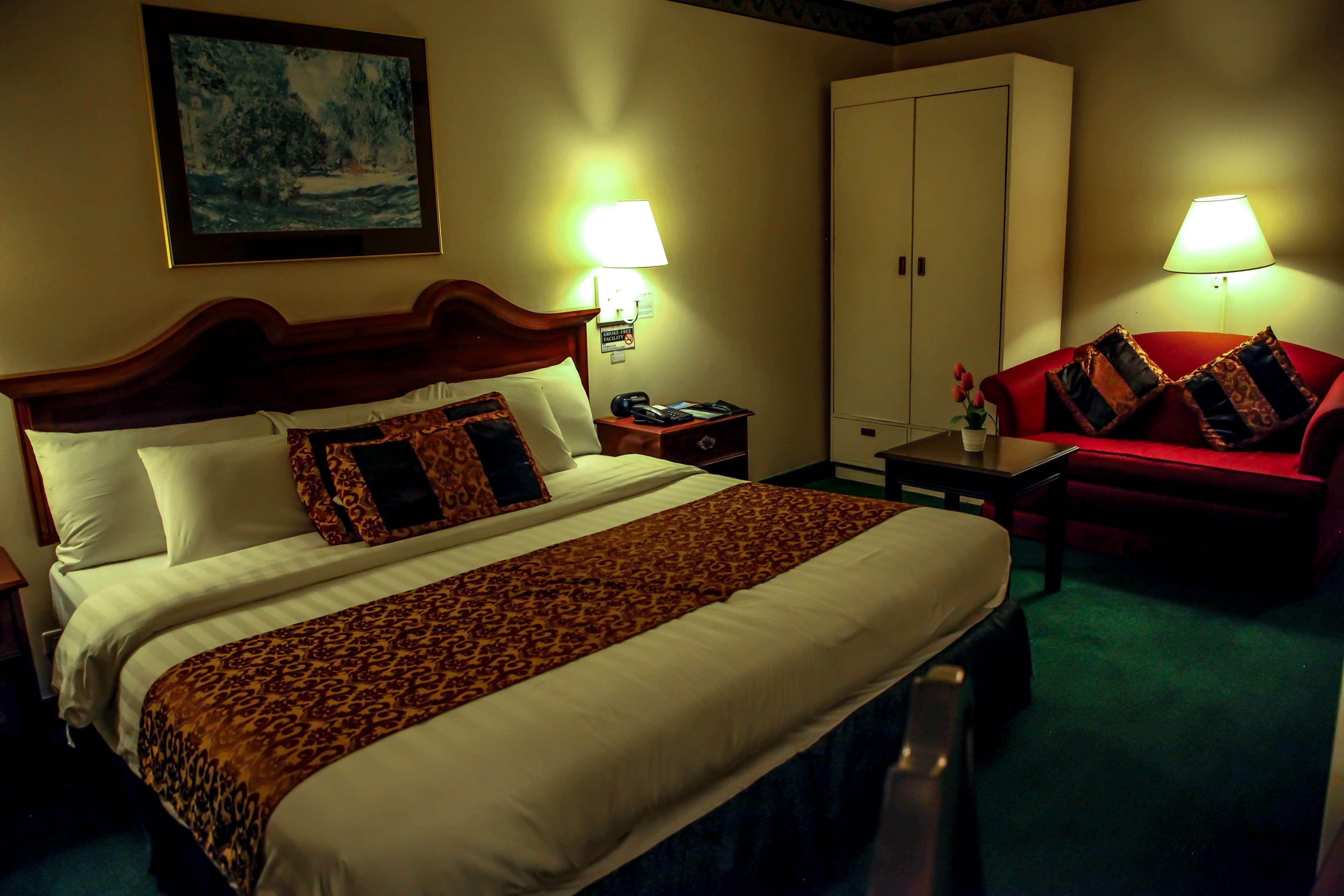 Days Hotel Tagaytay Tagaytay City Esterno foto