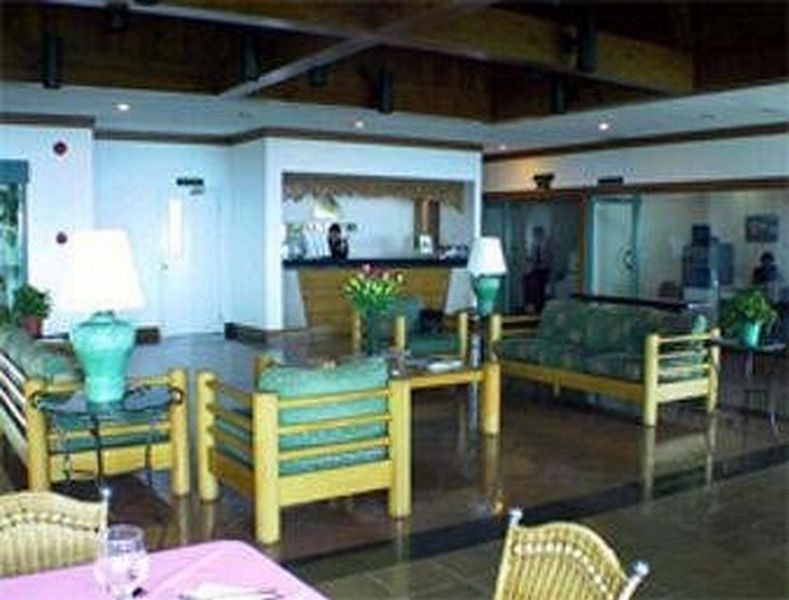 Days Hotel Tagaytay Tagaytay City Interno foto
